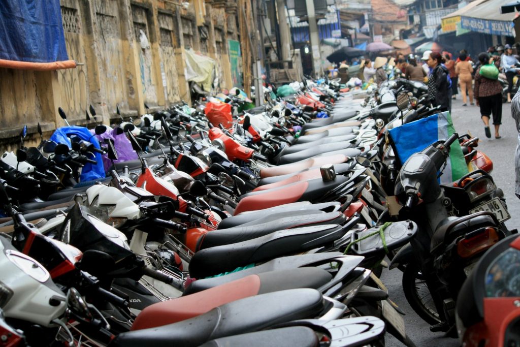 Thuê xe máy giá niêm yết