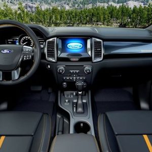 Xe bán tải đời mới, sang trọng