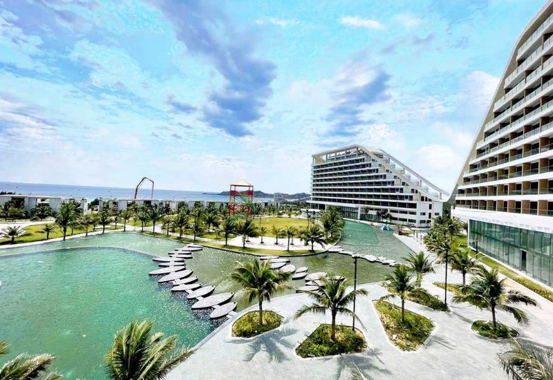 Thuê xe từ sân bay về FLC